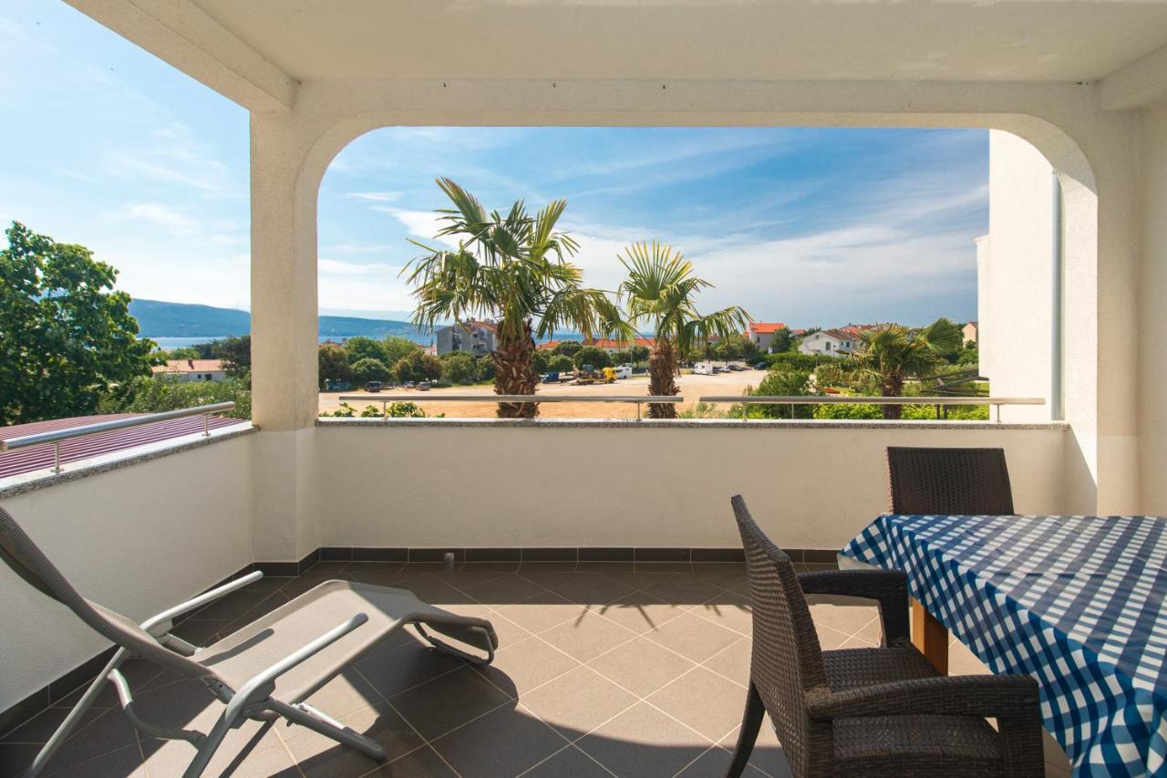 Apartments Oleander Крк Экстерьер фото